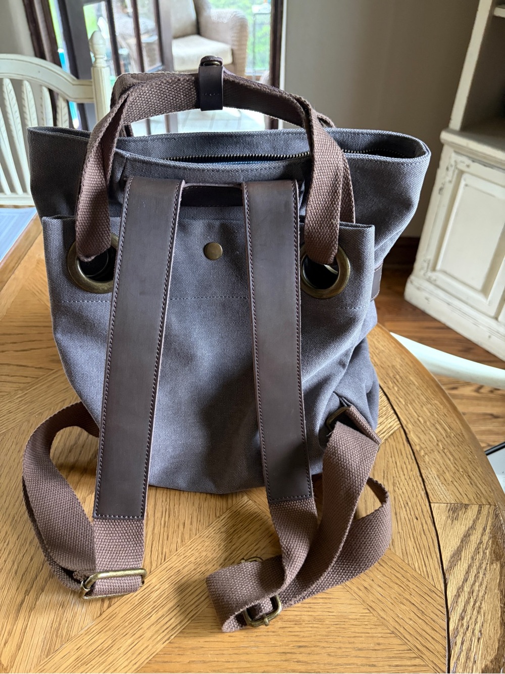 ZEDE-Paris Canvas Tote Bag with Turn-Lock Closure - Gray LIKE NEW (used 1x) - Picture 3 of 4